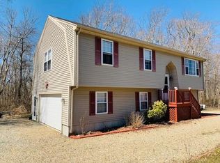 136 Hopeworth Ave, Bristol, RI 02809