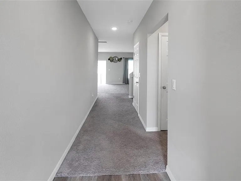 12737 Tannencrest Dr — Photo 4