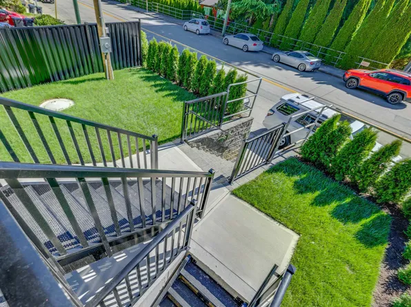 1630 Pitt River Rd, Pt Coquitlam, BC V3C 1P4