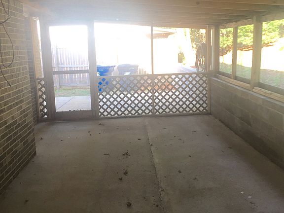 Screened Porch