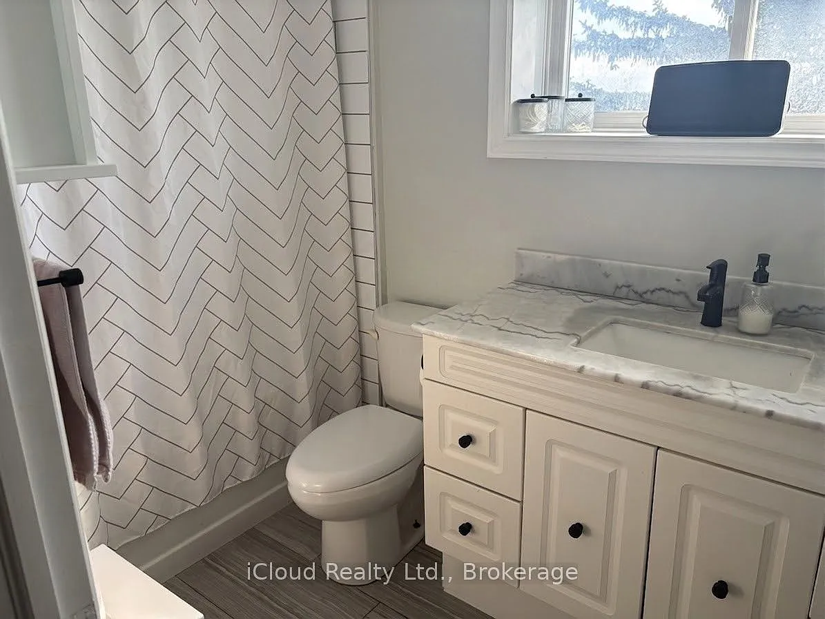2 bed, $2,300 — Photo 3