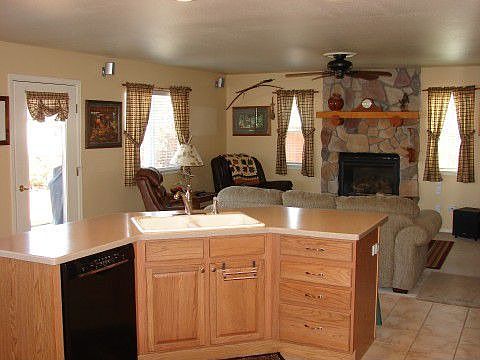 Kitchen 2