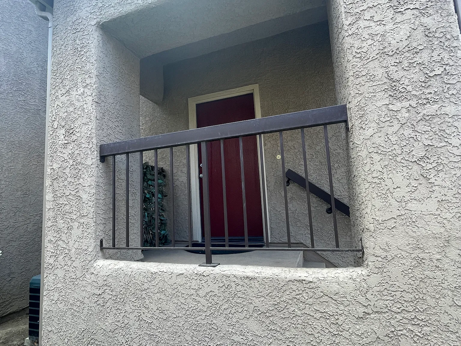 1 bed, 672 sqft, $2,275 — Photo 2
