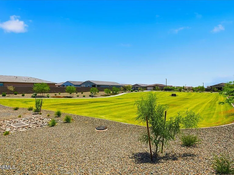 15875 W Cottontail Ln — Photo 65