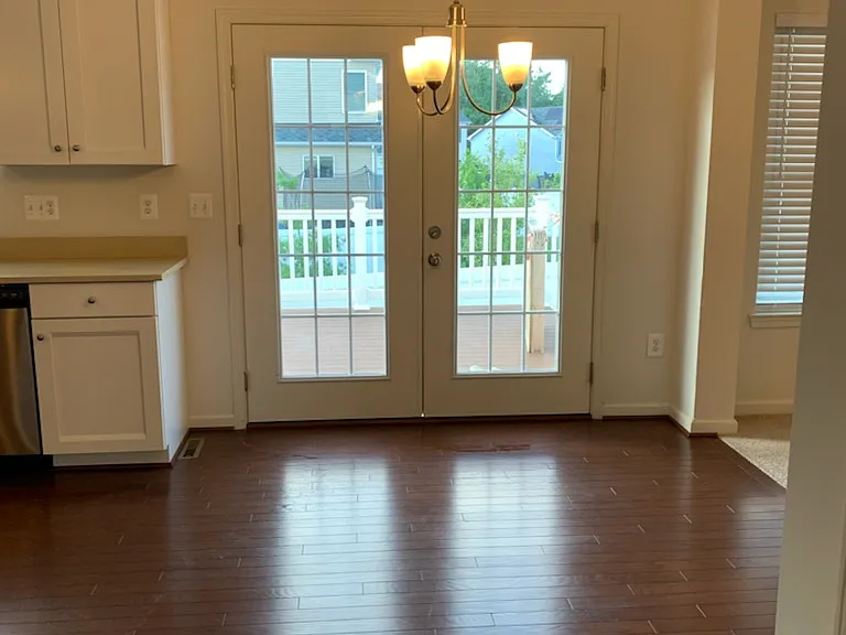 7906 Sibley Way — Photo 3