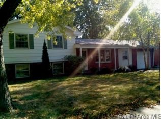 1224 Ivywood Dr, Springfield, IL 62704