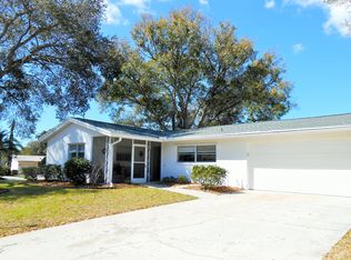 2040 Pine Ridge Dr, Clearwater, FL 33763