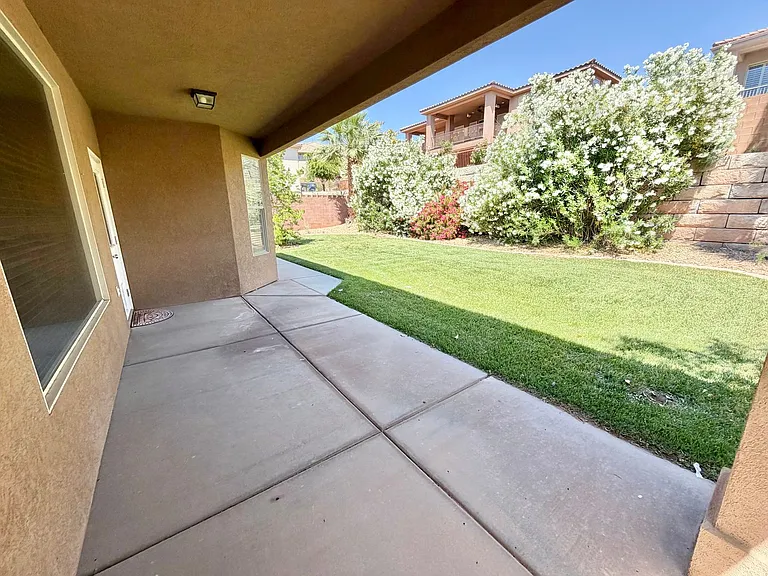2176 N Gunsight Dr — Photo 34