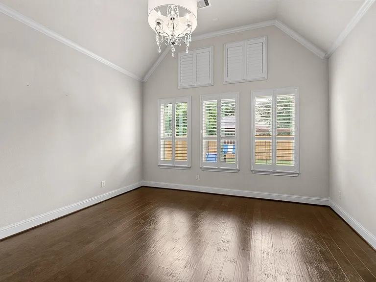 18900 N Bee Cave Springs Cir — Photo 19
