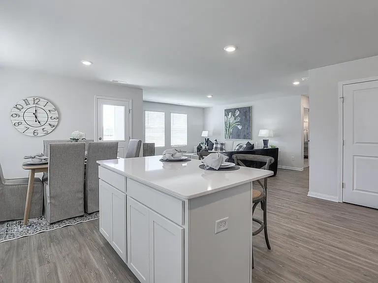 369 Standard Ave — Photo 12
