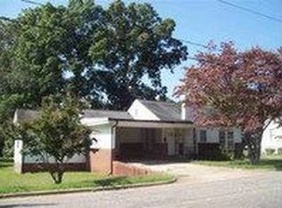 112 19th Ave NE, Hickory, NC 28601