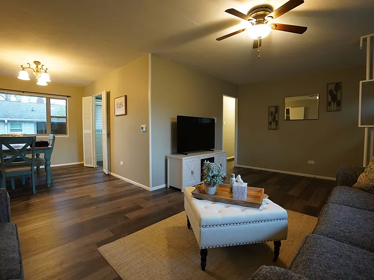 1200 Oakhurst Dr — Photo 4