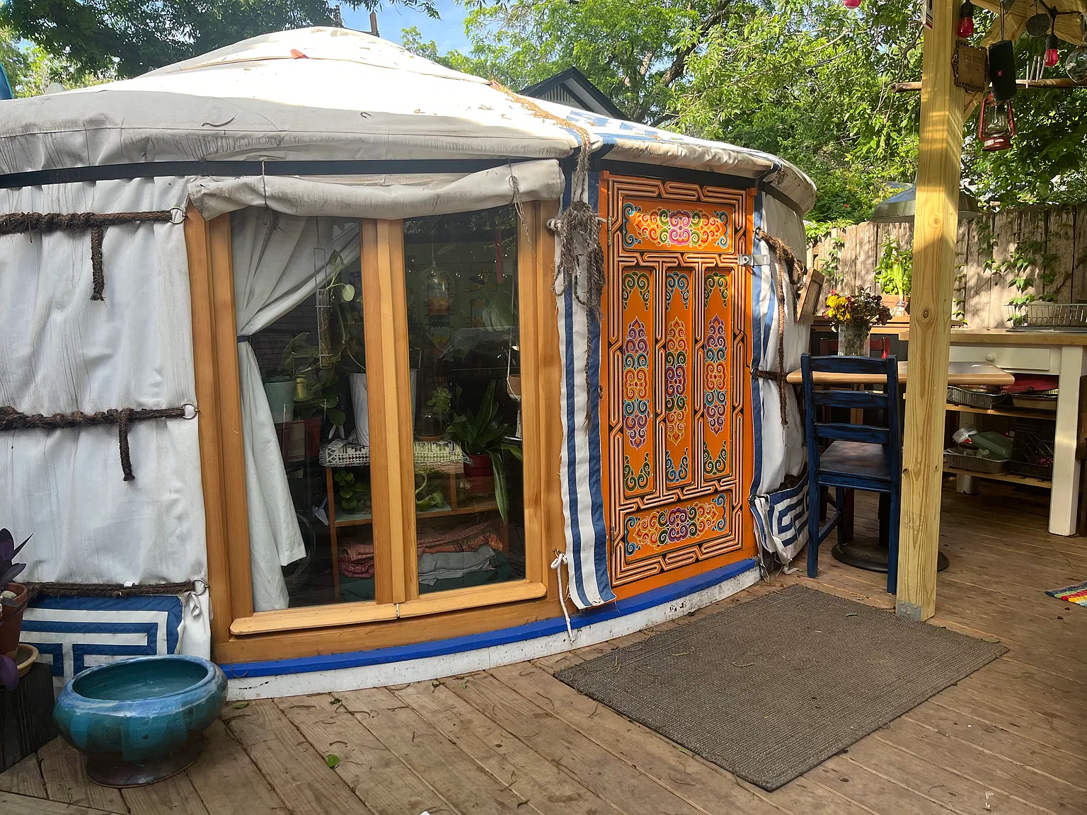 Studio, 200 sqft, $1,250 — Photo 1