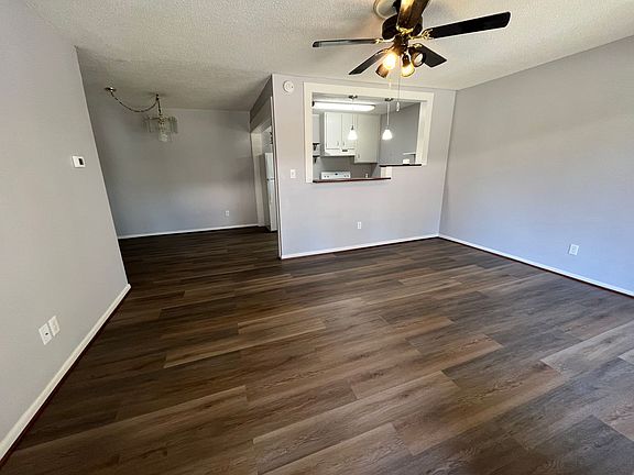 2nd image of 2812 Georgetown Dr Unit 1514