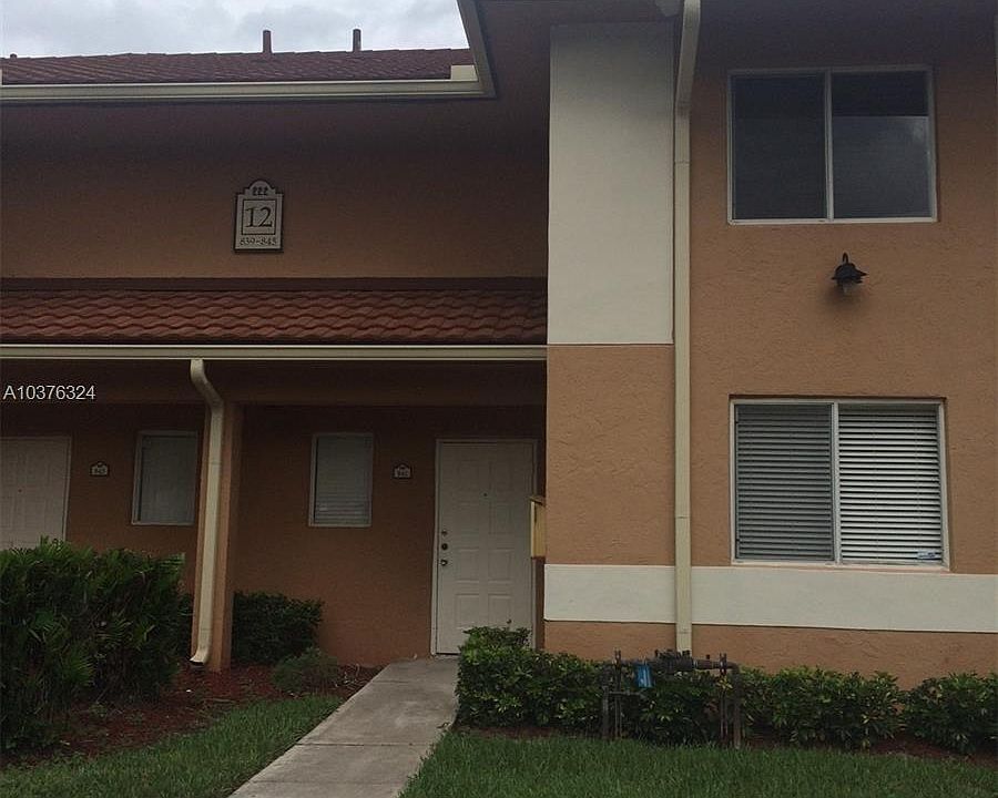 1st image of 841 NW 91st Ter