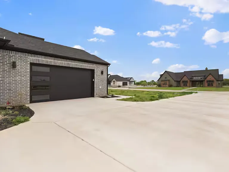 2974 Stella Rose Ct — Photo 11