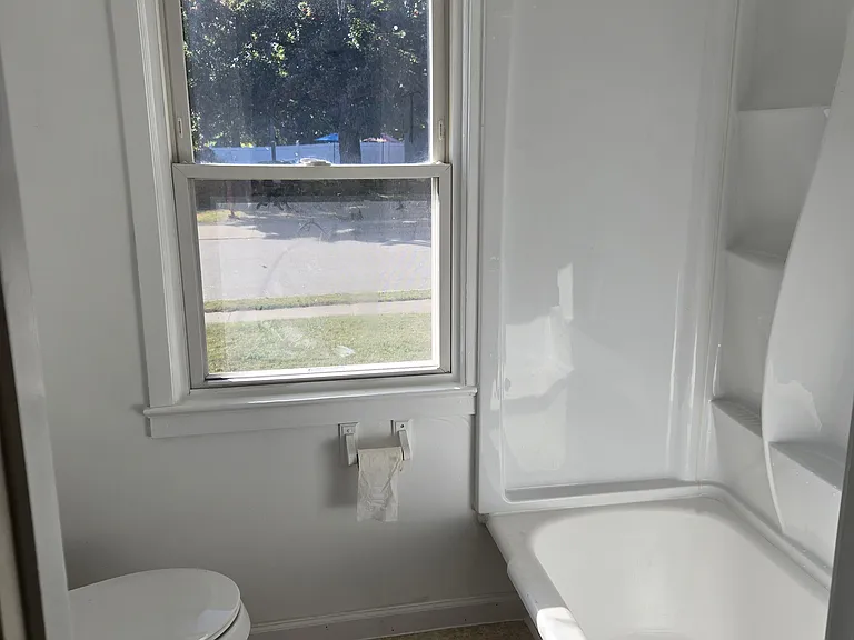 39 Bunce Dr — Photo 8
