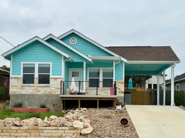 1285 Live Oak Dr, Spring Branch, TX 78070