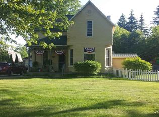 207 W Washington St, Coleman, MI 48618