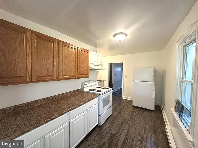 27.5 W Bethel St — Photo 15