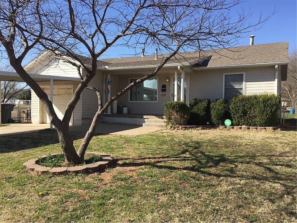 1st image of 1301 SE 41st St