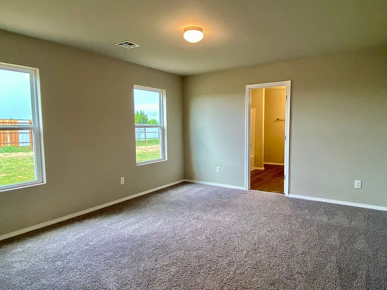 4101 Siena Ridge Blvd — Photo 10