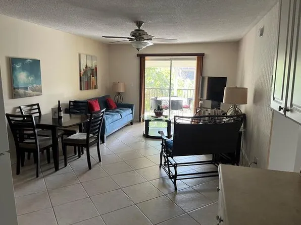 251 S Cypress Rd APT 146, Pompano Beach, FL 33060