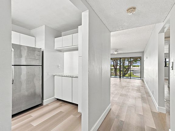 2nd image of 2181 W Woolbright Road #N201