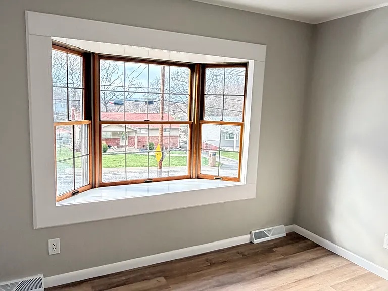 511 Diehl Dr — Photo 6