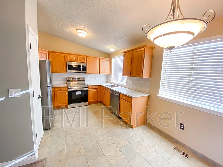 8493 Wild Alfalfa Pl — Photo 4