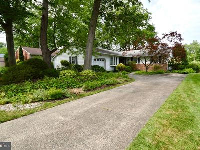 1121 Crane Dr, Cherry Hill, NJ, 08003