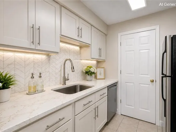 1016 Wingate Way, Sandy Springs, GA 30350