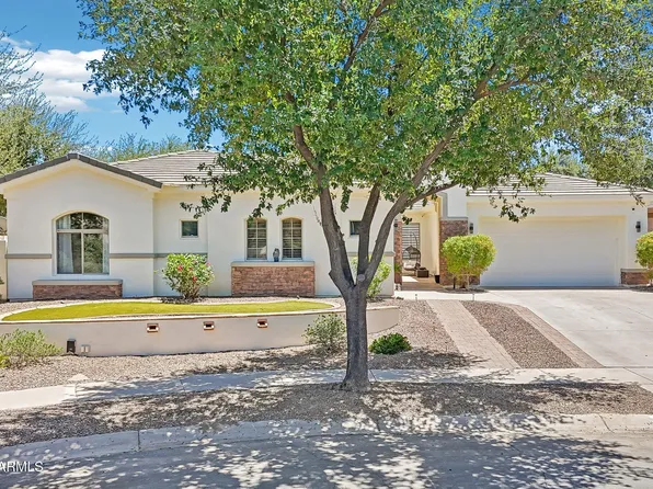 4649 E CARRIAGE Court, Gilbert, AZ 85297