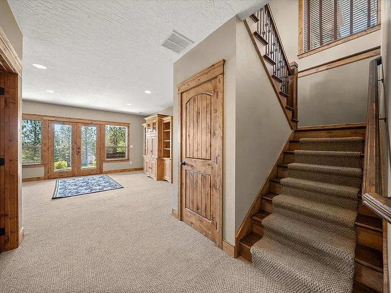 316 W Austin Rd — Photo 35