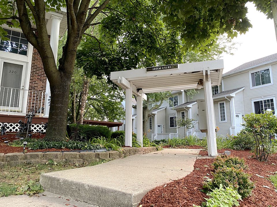 1st image of 305 Arbor Ct #305