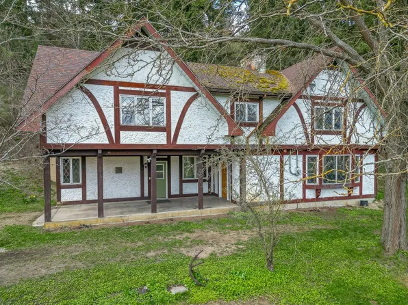 161 Salmon Arm Dr, Enderby, BC V0E 1V1