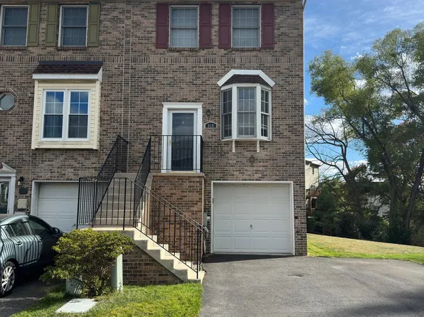 519 Blacksmith Ln, Newark, DE 19702