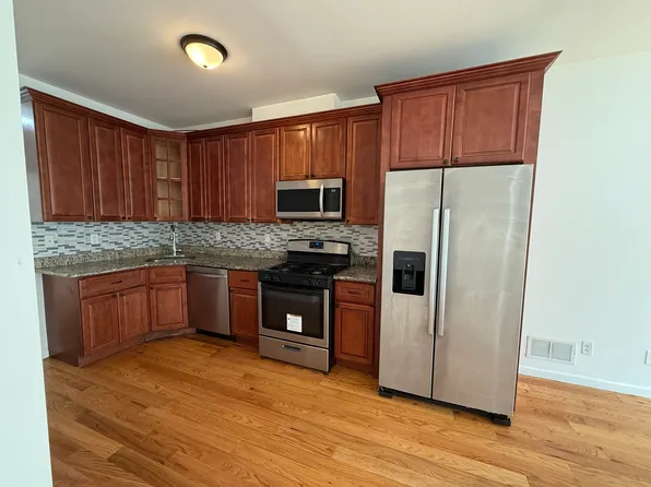 33 Nelson Ave #1, Jersey City, NJ 07307