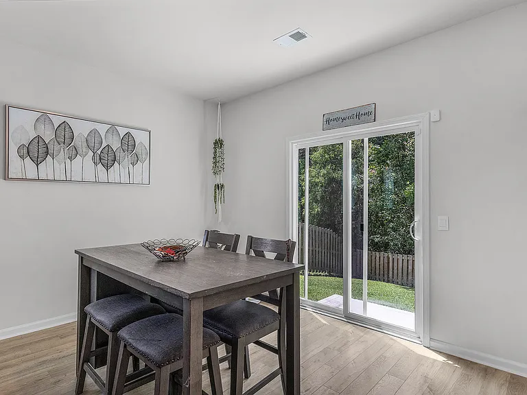 6 Coby Ln — Photo 14