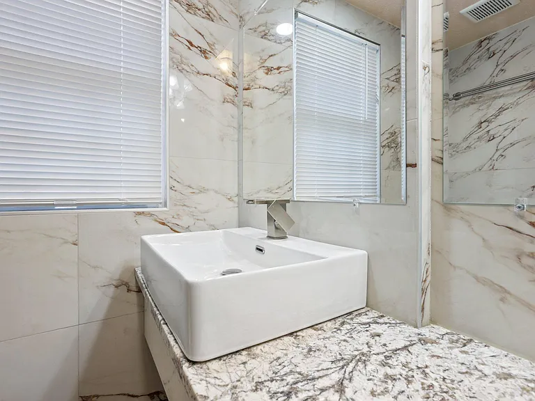 1778 Kenny Rd — Photo 12