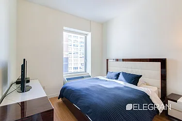 Sold by (Legacy) Elegran
