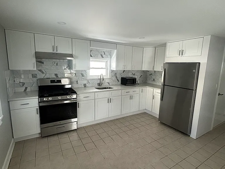 54 Forest St #2 — Photo 15