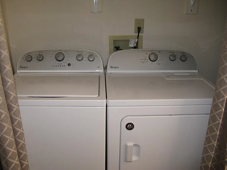 6419 Chenault Way — Photo 15