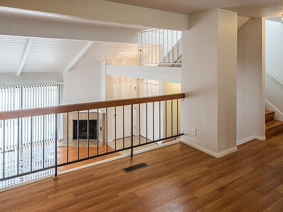 5th image of 21545 Erwin St Unit 96