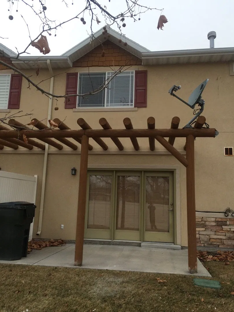 Beautiful 3 bedroom townhome in West Jordan!! — Photo 3