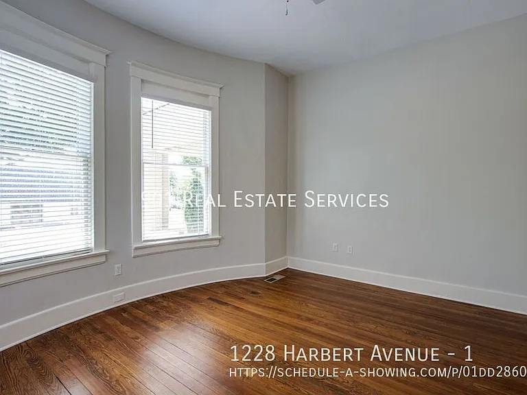1228 Harbert Ave #1 — Photo 8