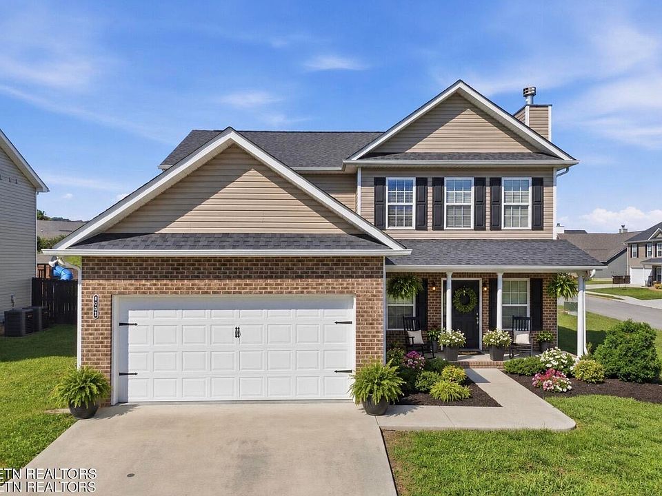 1st image of 8002 Cambridge Reserve Dr