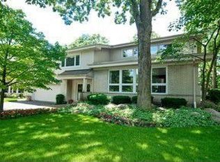 1234 Eaton Ct, Highland Park, IL