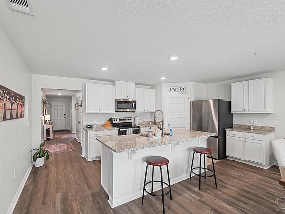 3rd image of 7684 Gumbo Ave