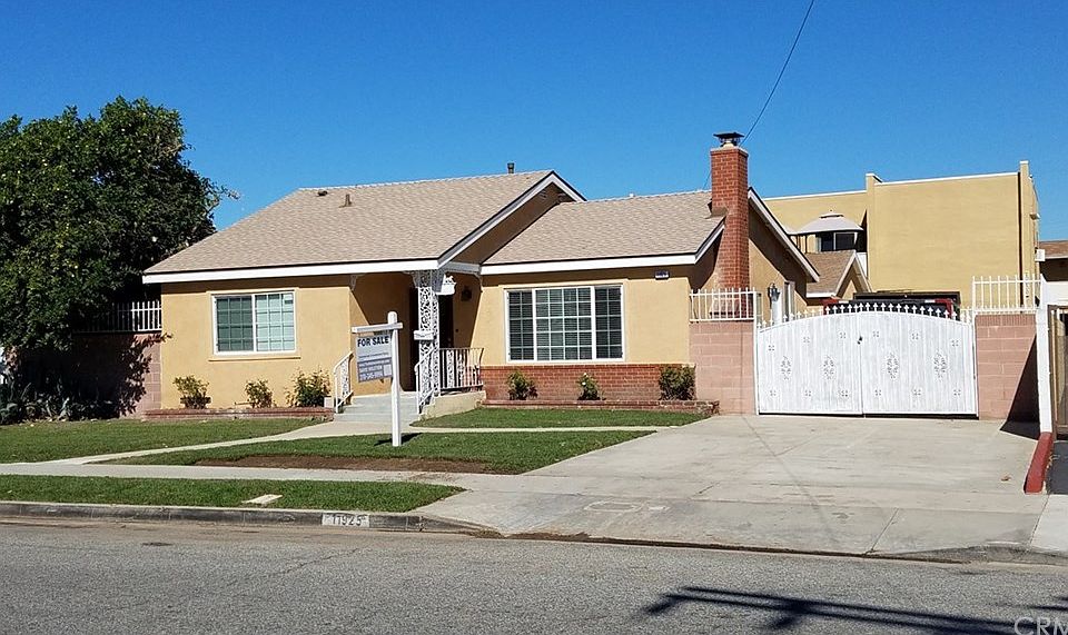 1st image of 11925 207th St